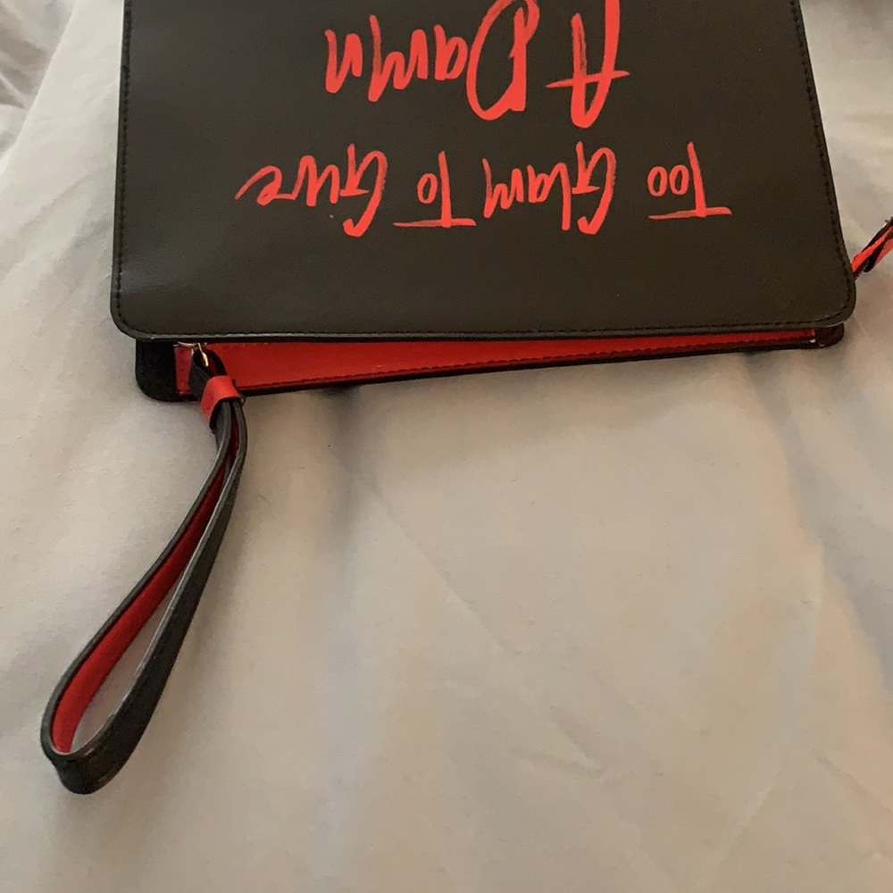NEW VICTORIA SECRET CLUTCH/MAKEUP BAG - Picture 3 of 5